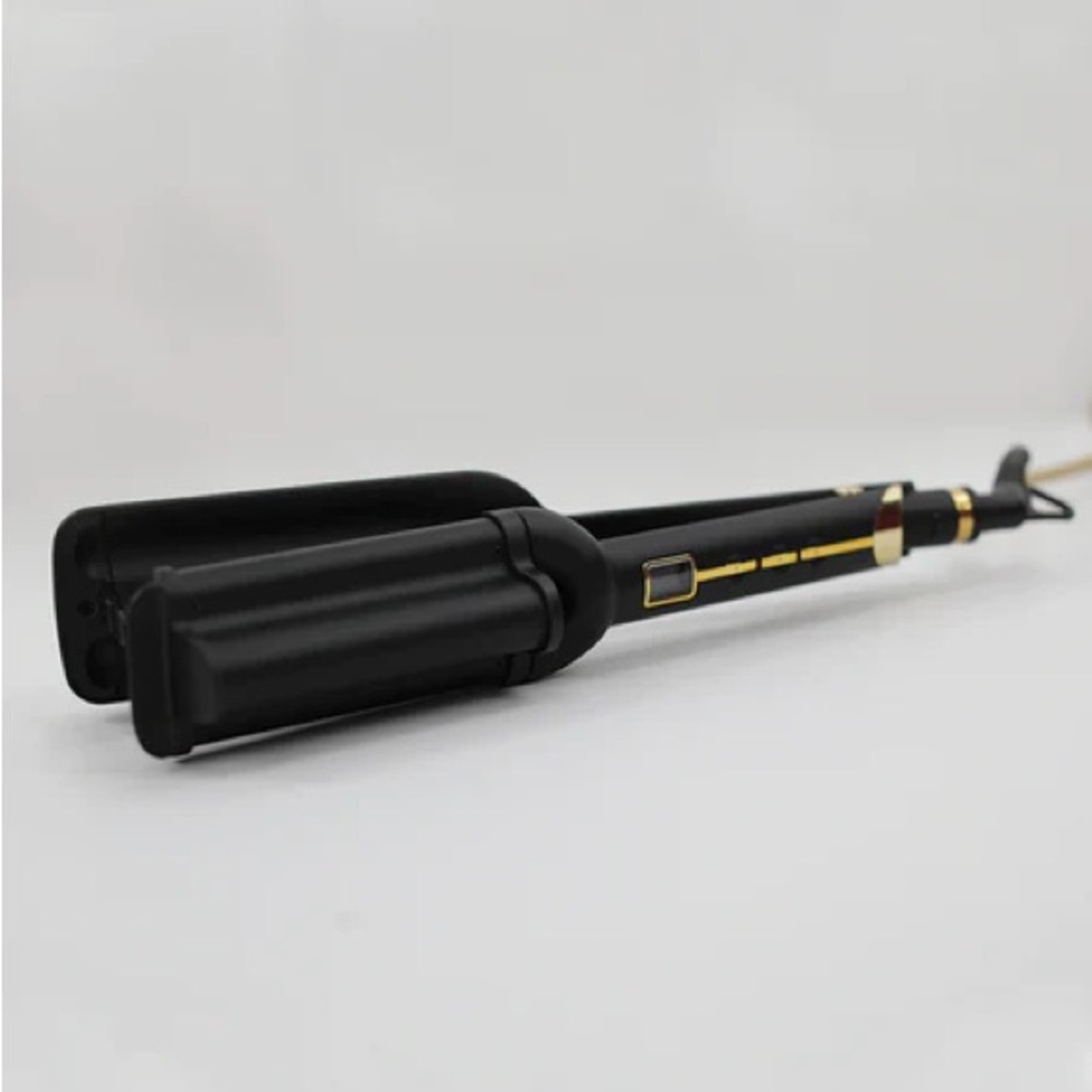 NEW never used BELLAMI Deep Waver hair styling tool